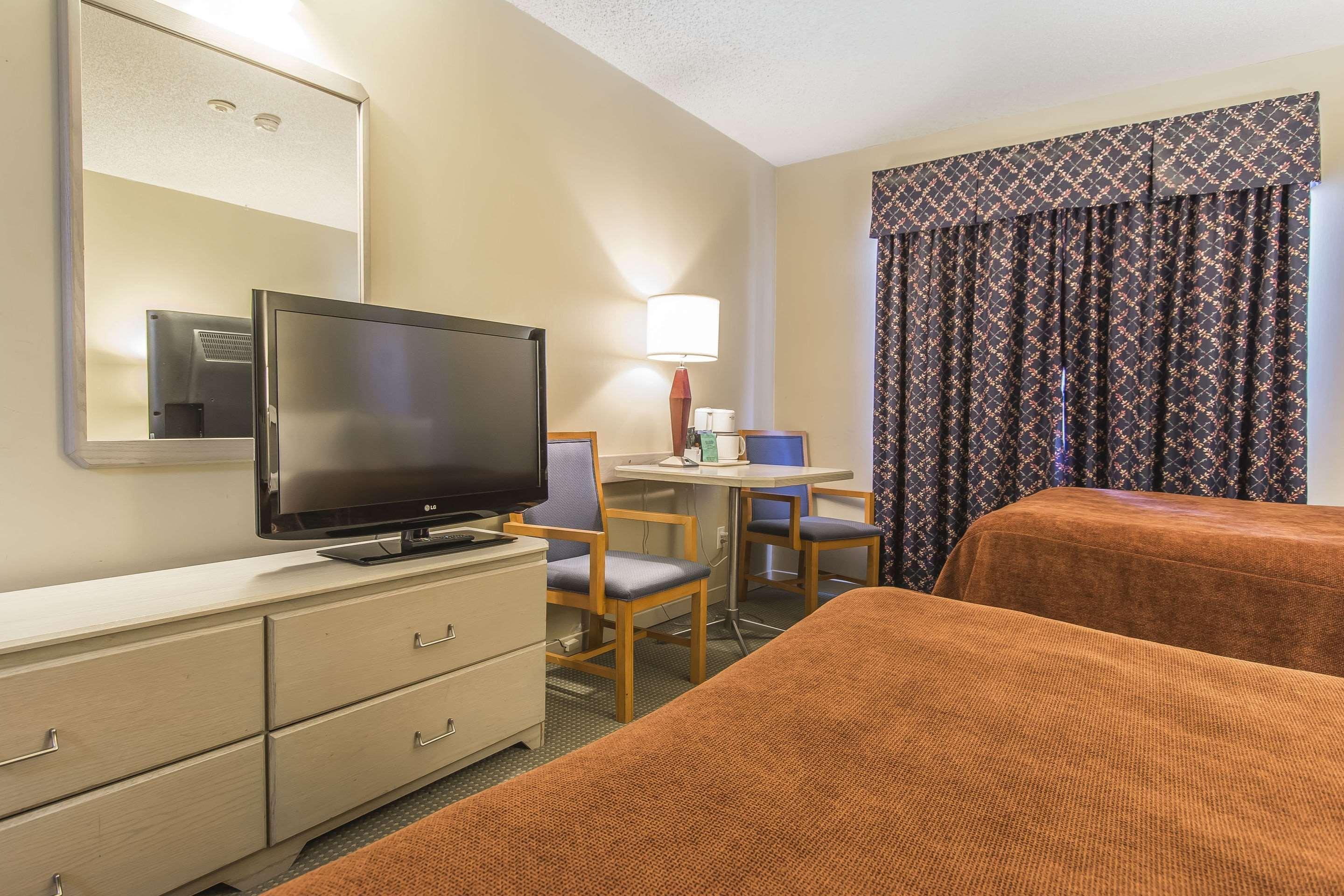 Residence Inn By Marriott Laval Exterior photo