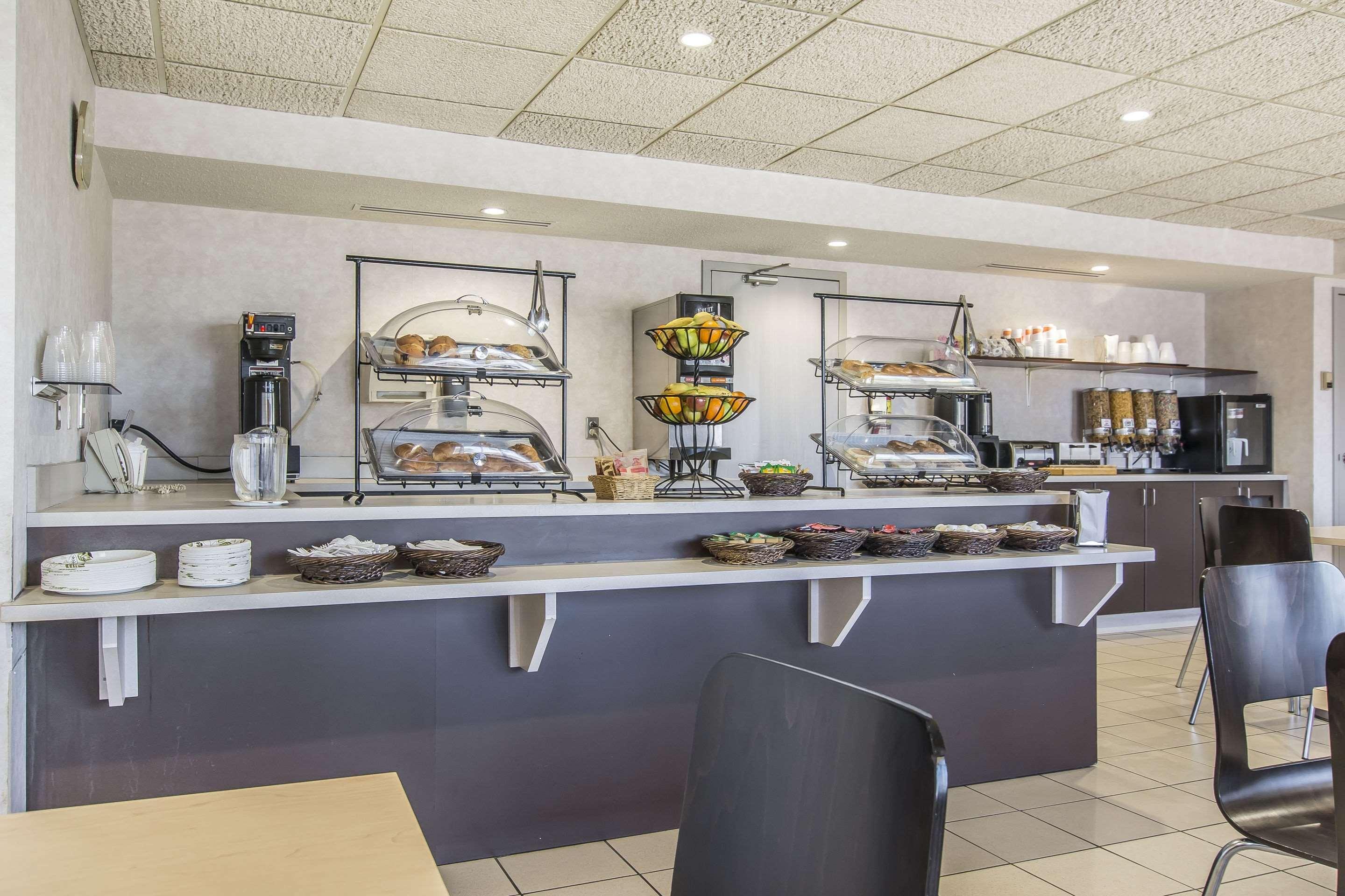 Residence Inn By Marriott Laval Exterior photo