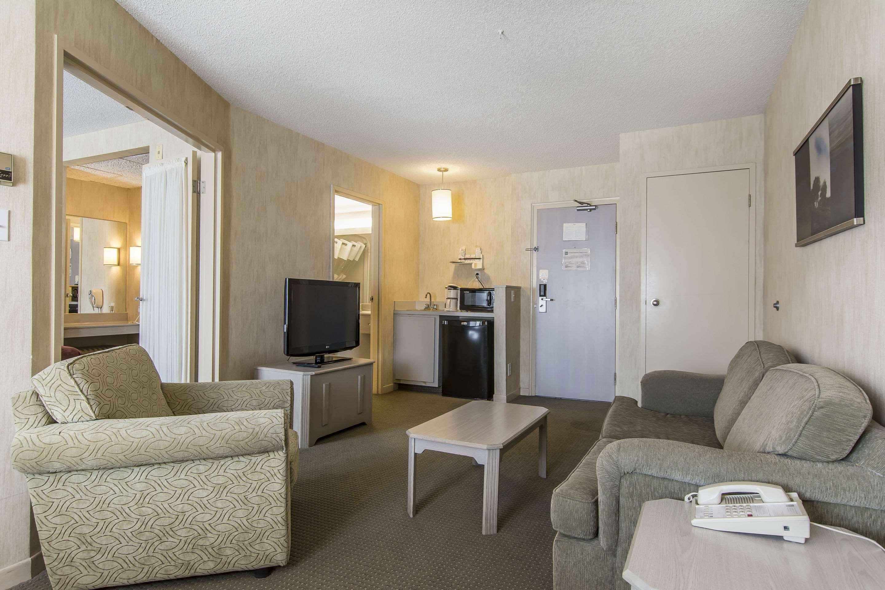Residence Inn By Marriott Laval Exterior photo