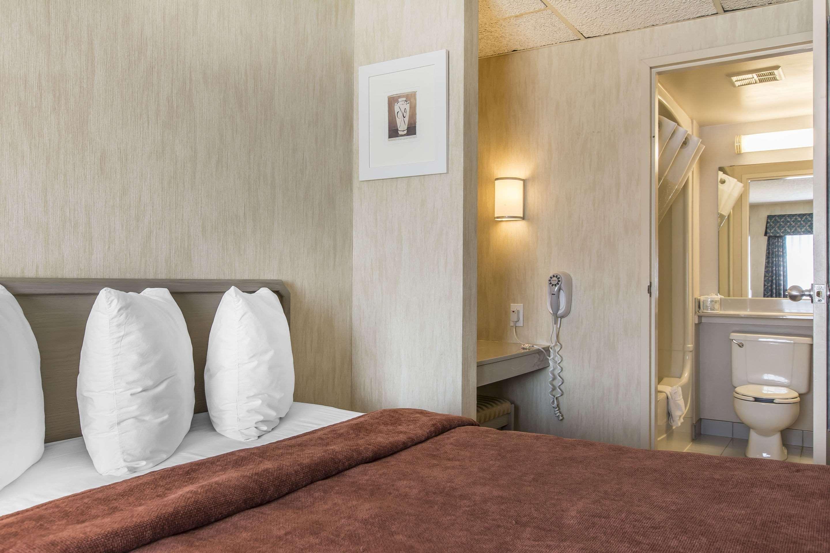 Residence Inn By Marriott Laval Exterior photo