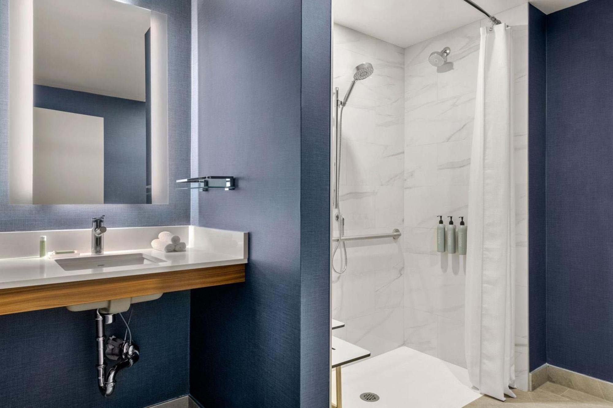 Residence Inn By Marriott Laval Exterior photo